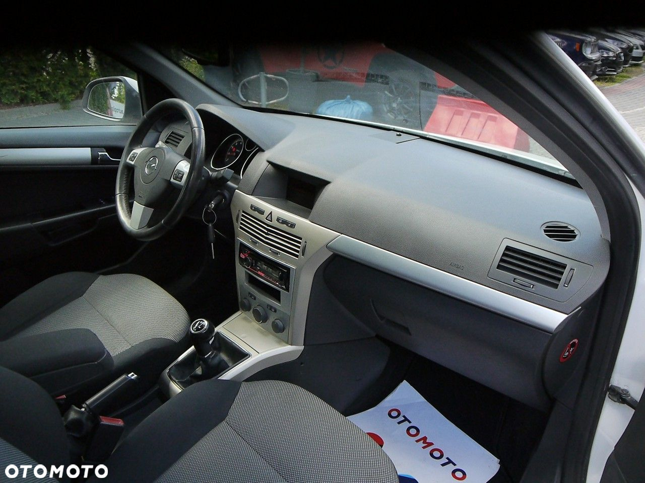 Opel Astra 1.6 Caravan Sport - 24