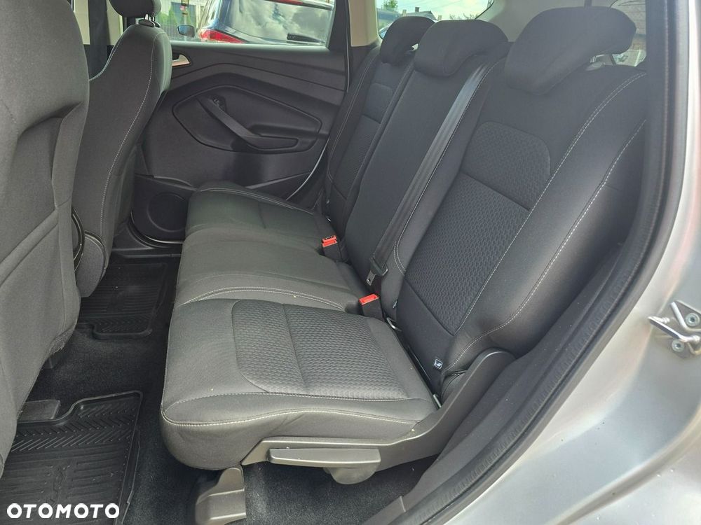 Ford Kuga 2.0 TDCi AWD Trend - 13