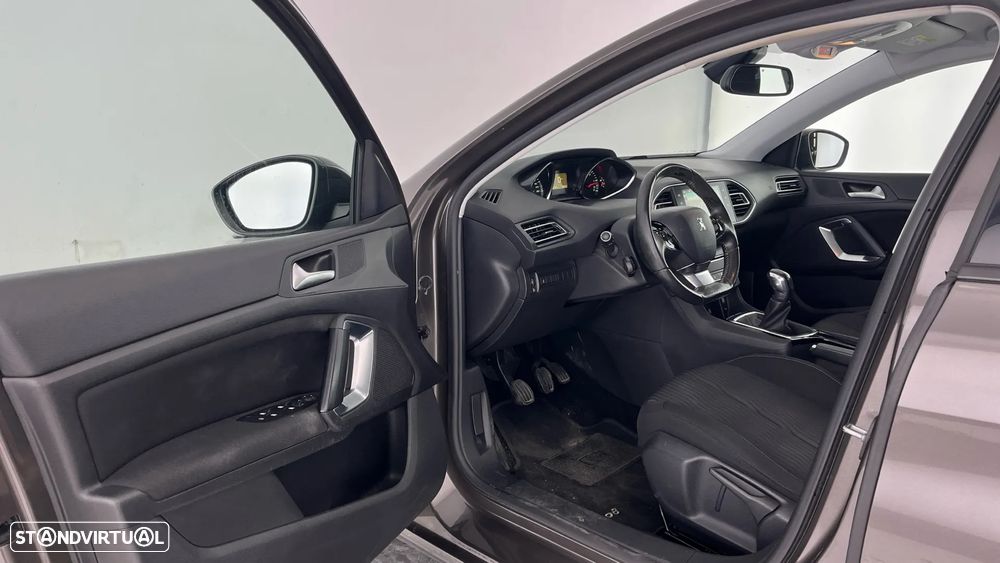 Peugeot 308 1.6 HDi Access - 11