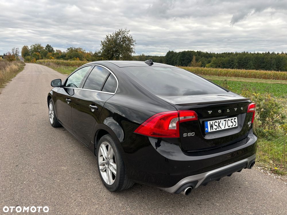 Volvo S60 - 4
