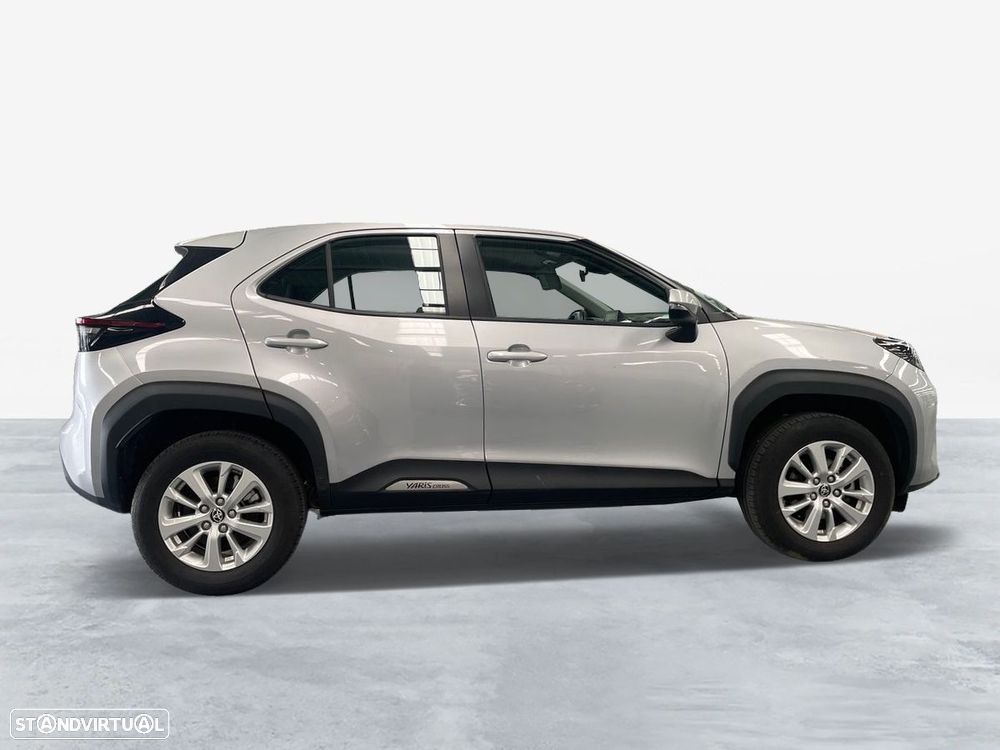 Toyota Yaris Cross 1.5 HDF Comfort Plus - 16