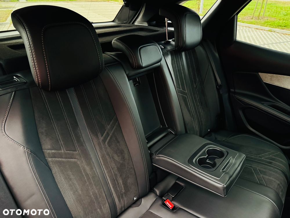 Peugeot 3008 1.6 PureTech GT Pack S&S EAT8 - 31