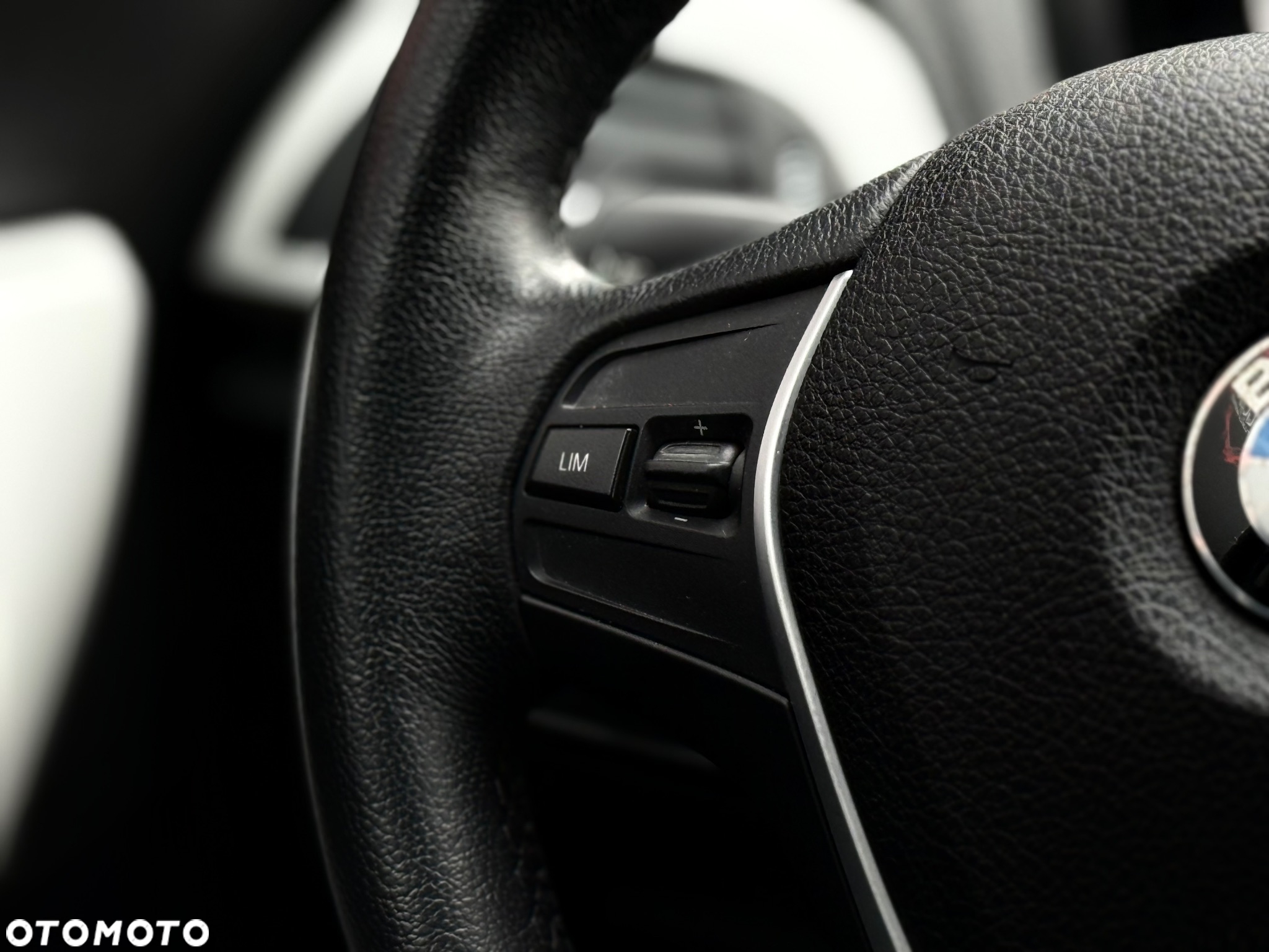 BMW Seria 1 120d Sport Line - 22