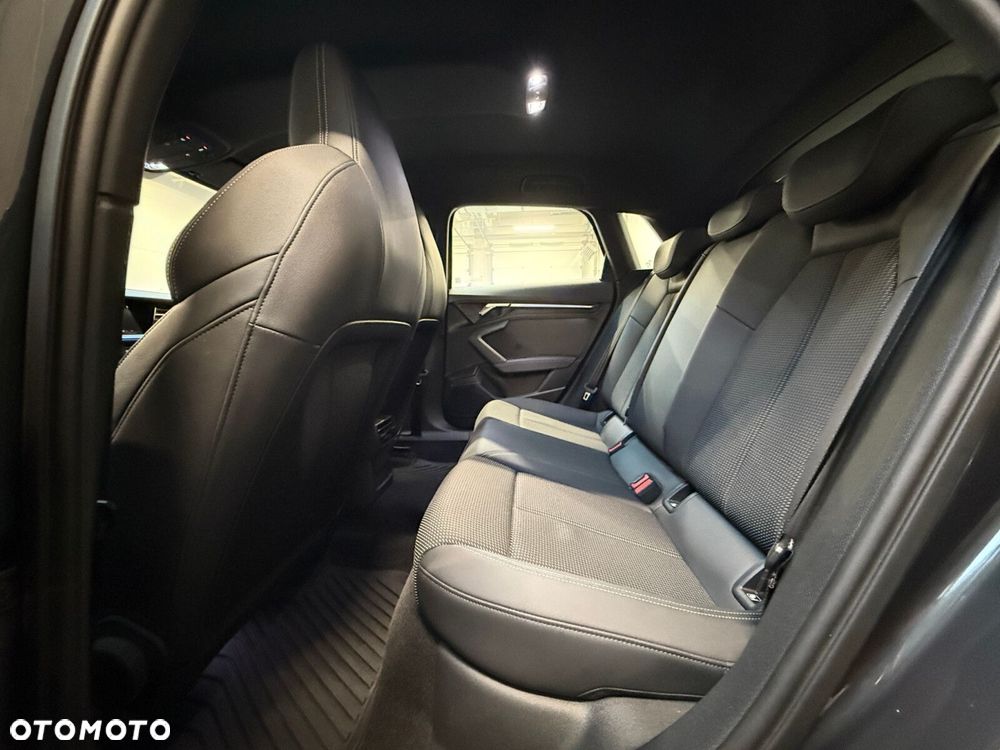 Audi A3 Sportback 35 TFSI mHEV S Line S tronic - 24