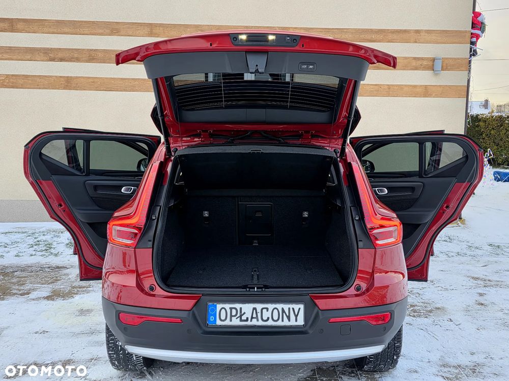 Volvo XC 40 B3 B DKG Essential - 37