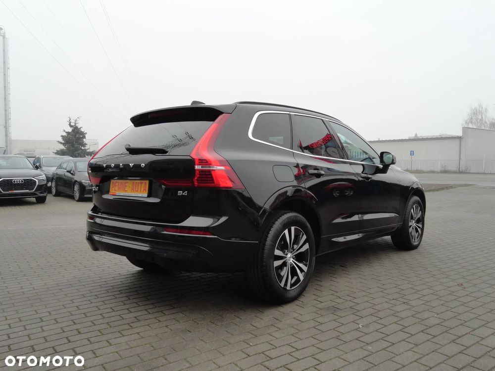 Volvo XC 60 B4 D Geartronic Momentum - 27