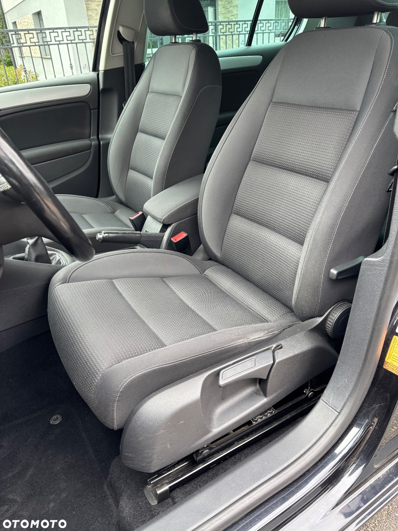 Volkswagen Golf V 2.0 TDI Comfortline - 14