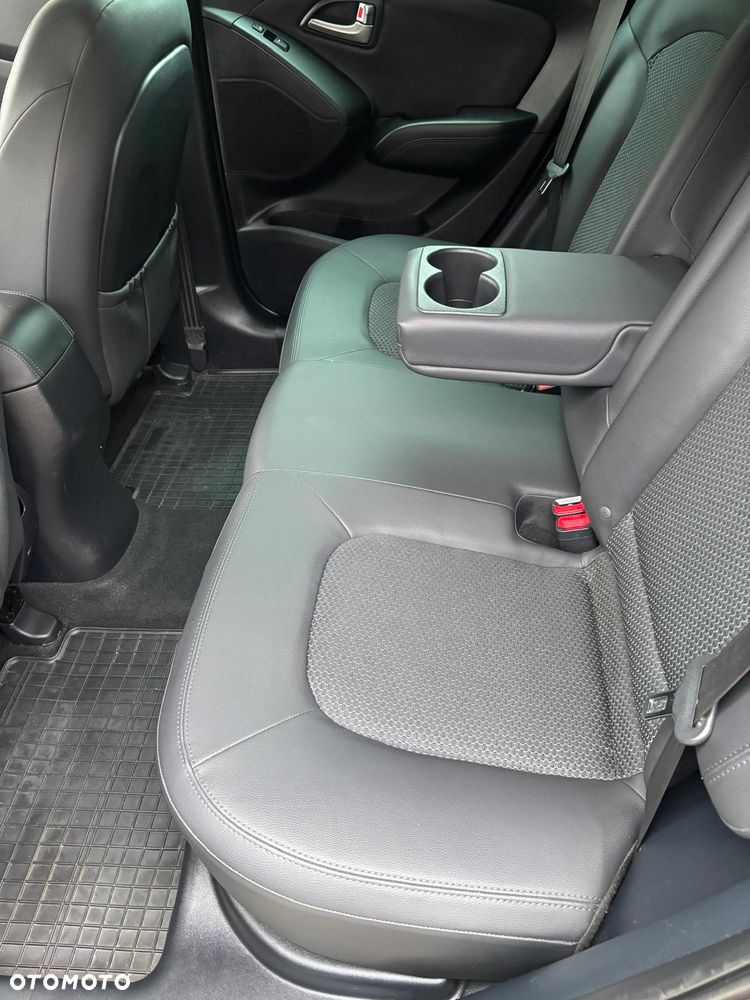 Hyundai ix35 2.0 CRDi Premium 2WD - 10
