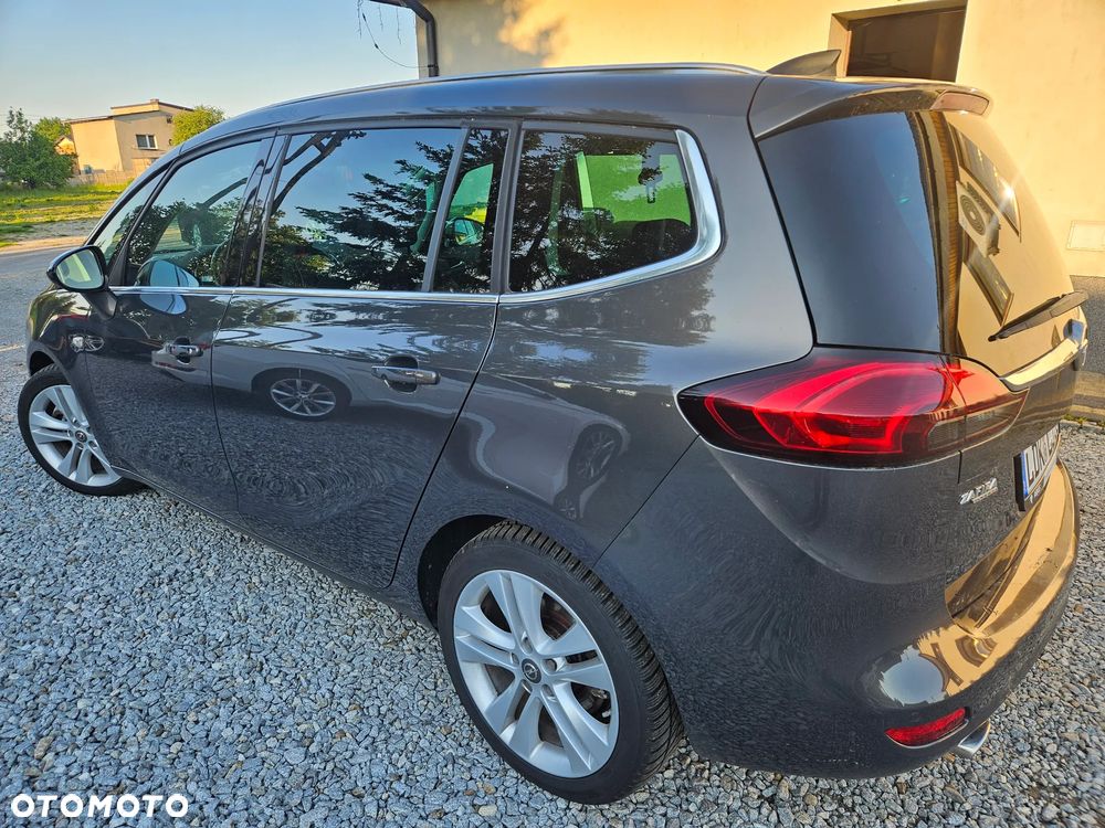 Opel Zafira 2.0 D (CDTI ecoFLEX) Start/Stop Active - 8