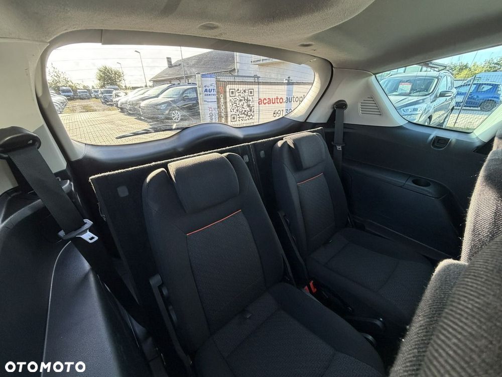 Ford S-Max - 21
