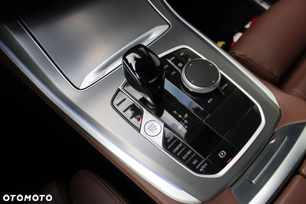 BMW X5 xDrive25d sport - 23