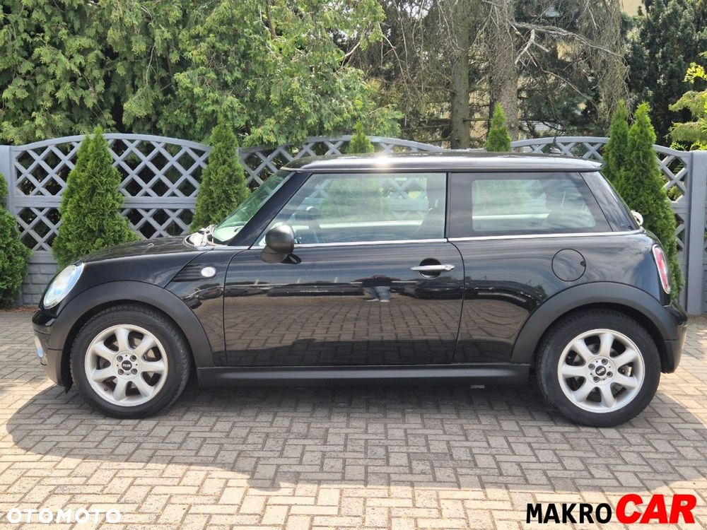 MINI ONE Standard - 8