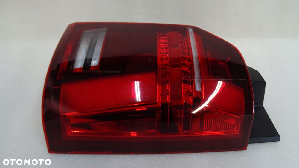 VW T6 7LA MULTIVAN LIFT - lampa tylna prawa LED - 5