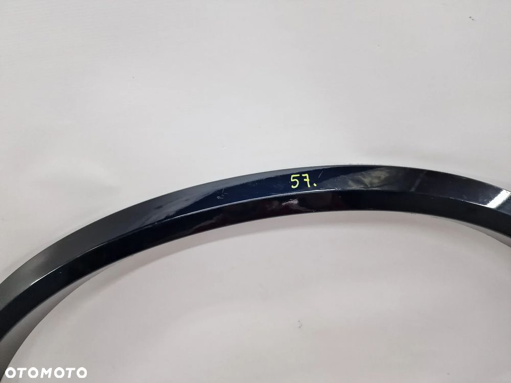 BMW G05 M-PAKIET 20 CALI 18- PRAWA TYLNA TYLNIA TYŁ LISTWA NA BŁOTNIK , NR 5177-8069288 / 8069288 , NR AUKCJI NLB57 - 4