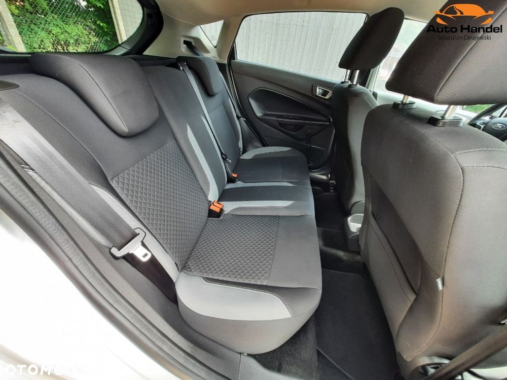 Ford Fiesta 1.0 EcoBoost Titanium - 27