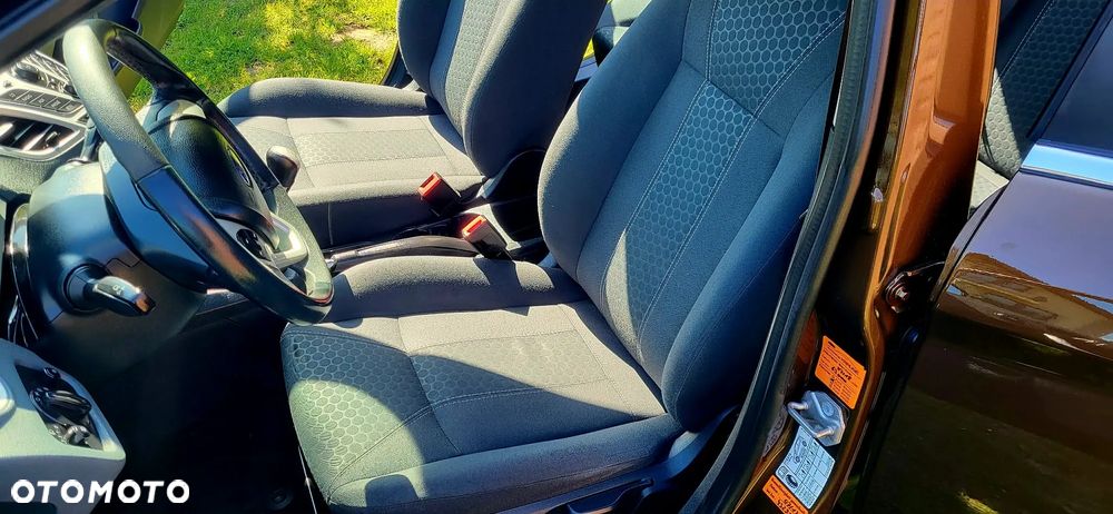 Ford Fiesta 1.25 Titanium EU5 - 13