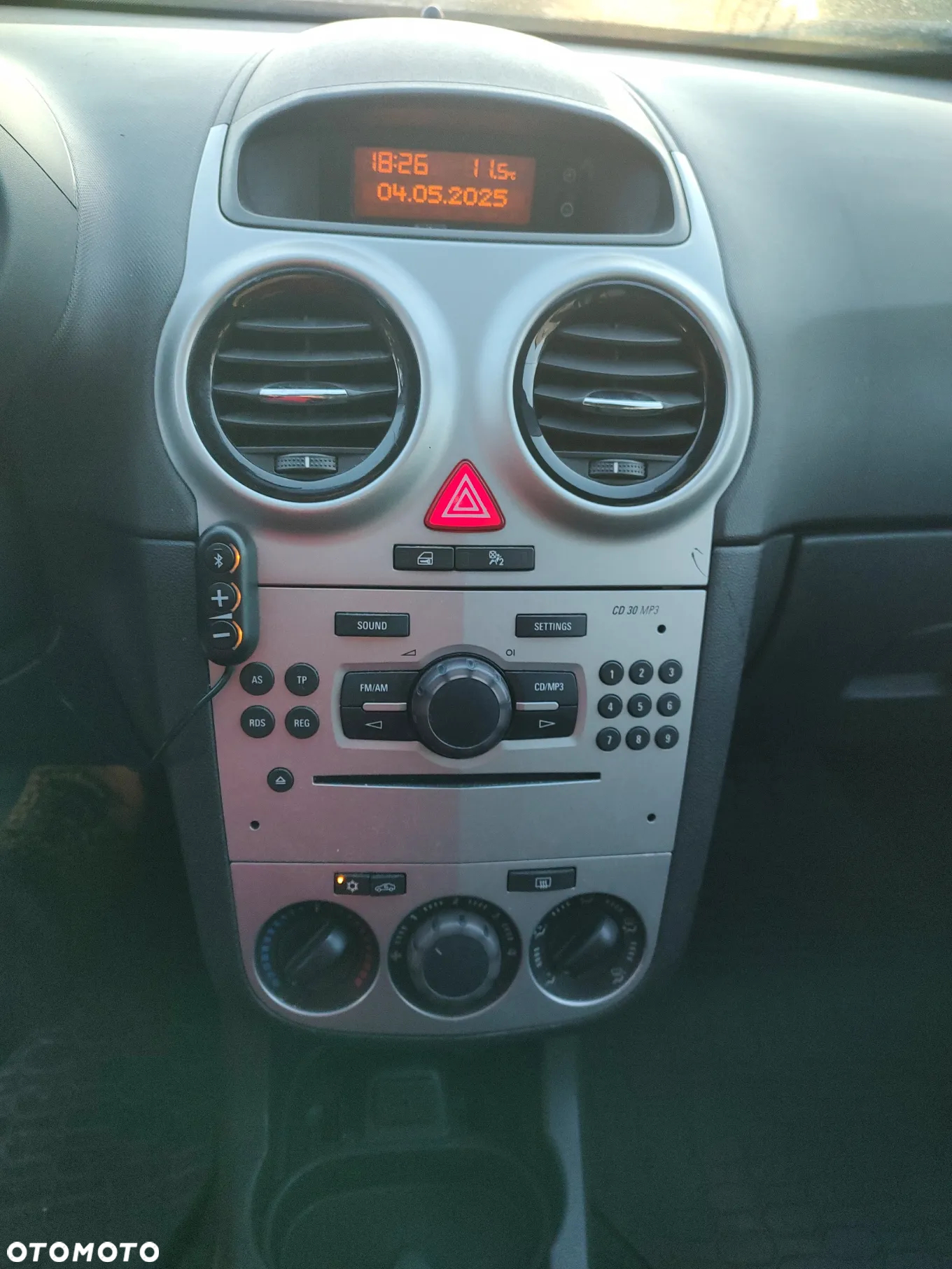 Opel Corsa 1.2 16V Enjoy - 29