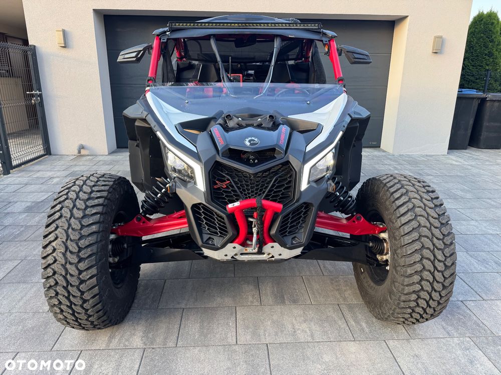 Can-Am Maverick - 3