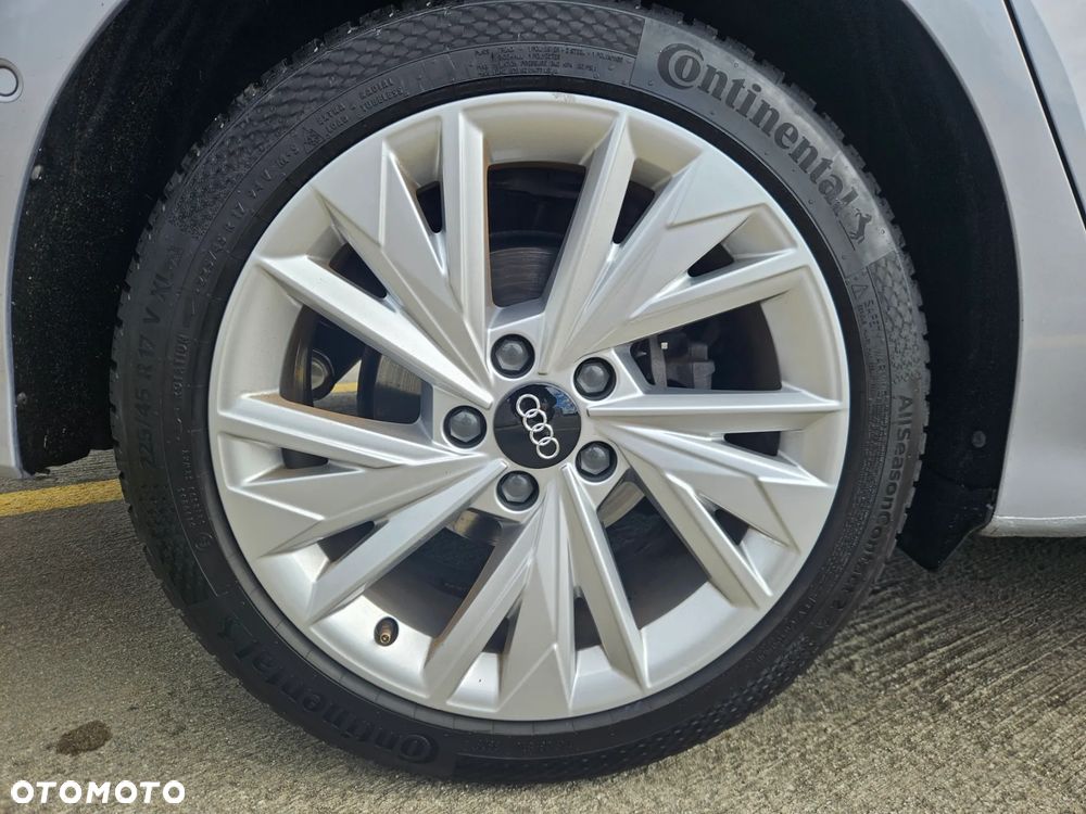 Audi A3 Limousine 35 TFSI mHEV S tronic - 5