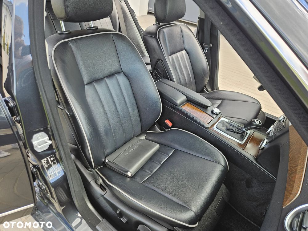 Mercedes-Benz Klasa C 200 (BlueEFFICIENCY) 7G-TRONIC Elegance - 25