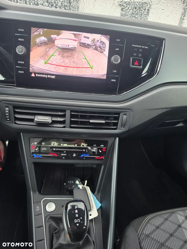 Volkswagen Taigo 1.0 TSI OPF DSG R-Line - 24