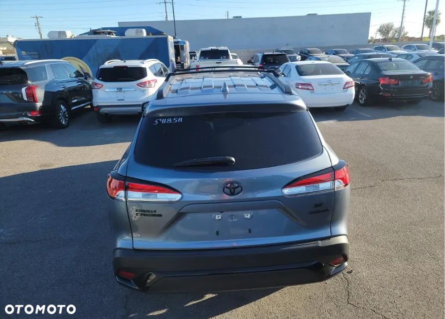Toyota Corolla Cross - 5