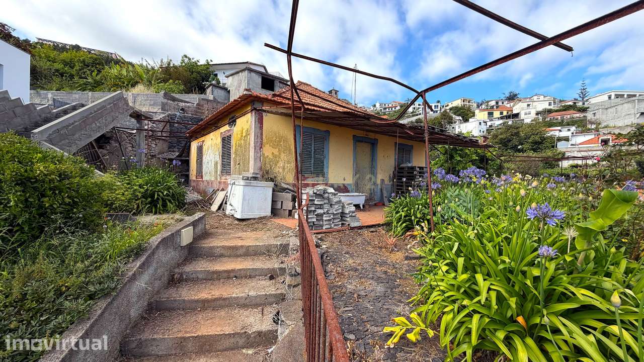 Moradia Tradicional para Recuperar com 2.300m² de Terreno | Livramento - Grande imagem: 2/12
