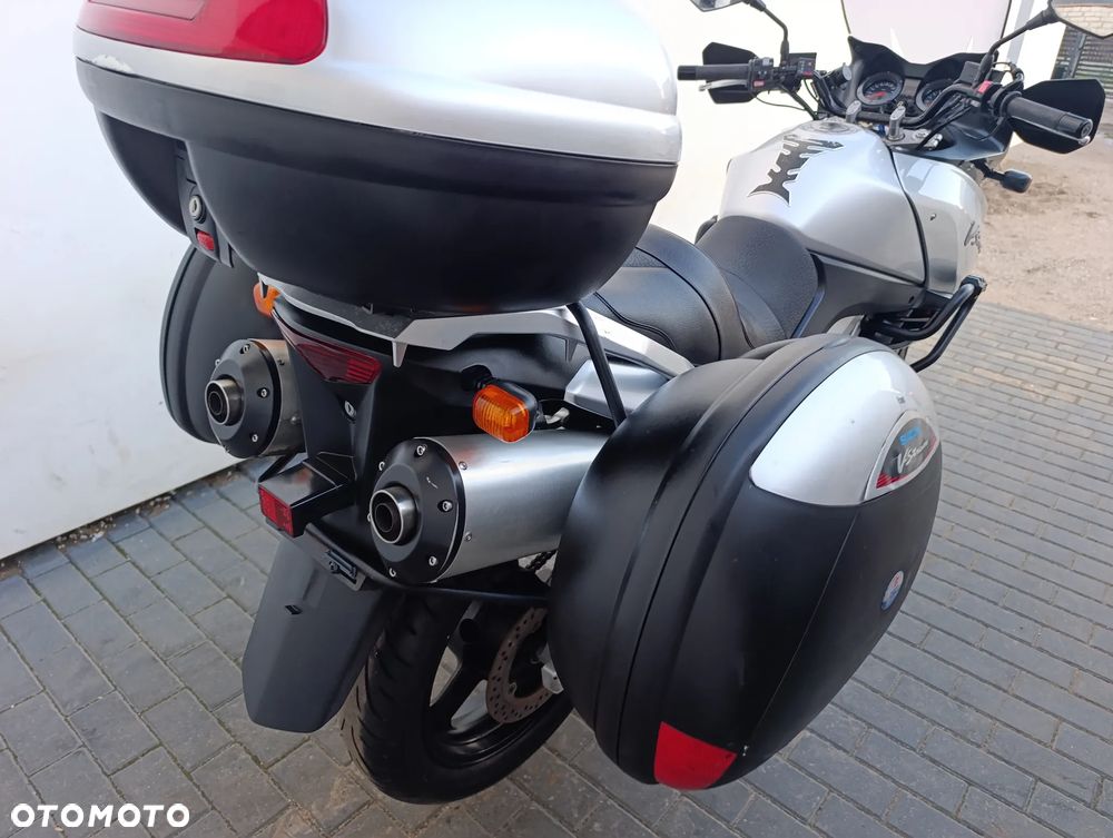 Suzuki V-STROM - 24