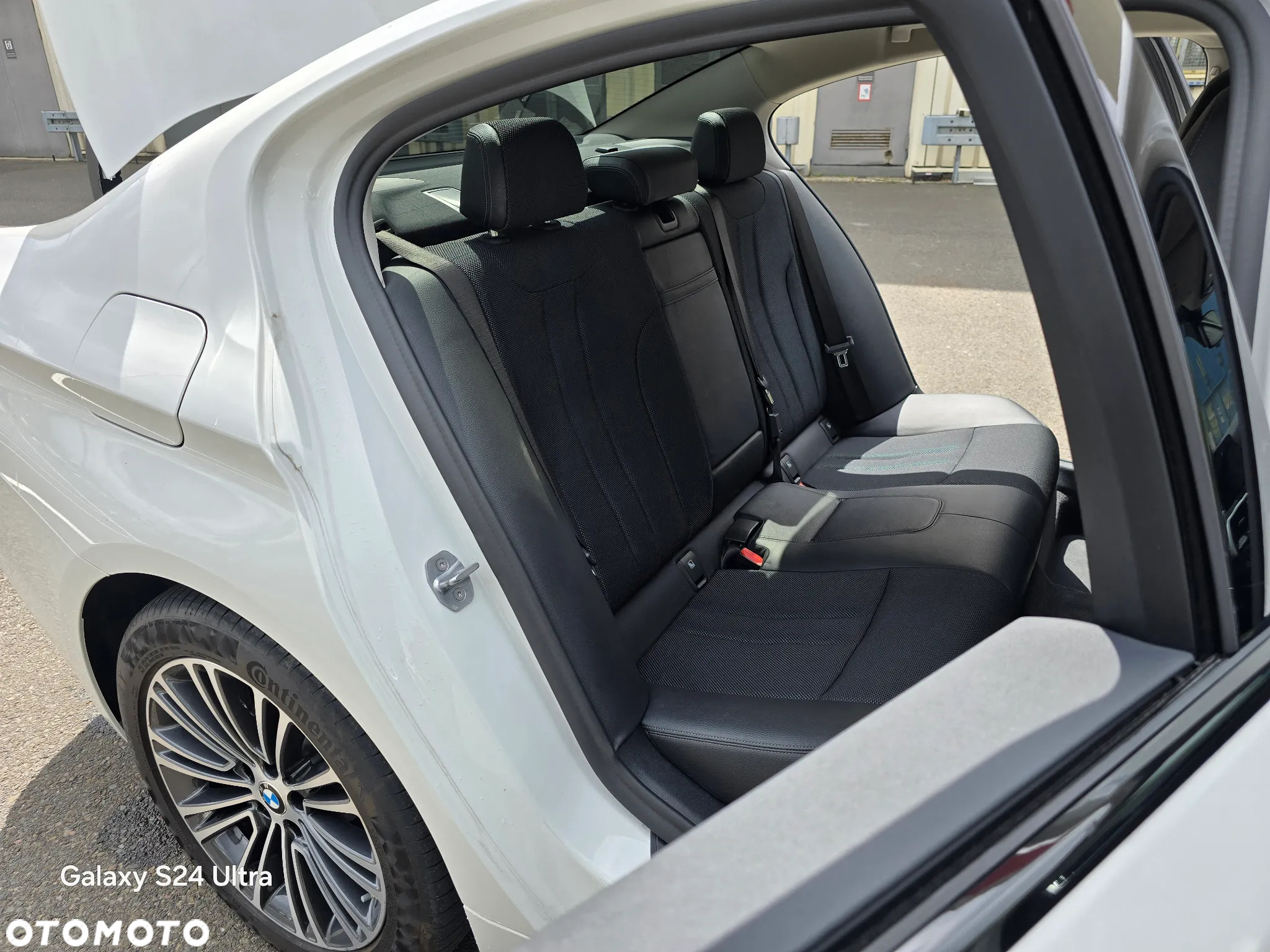 BMW Seria 5 530e iPerformance Luxury Line sport - 13