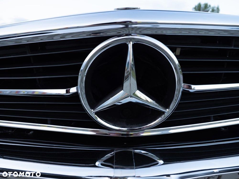 Mercedes-Benz SL - 8