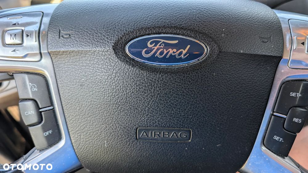 Ford S-Max 2.0 TDCi Titanium - 17