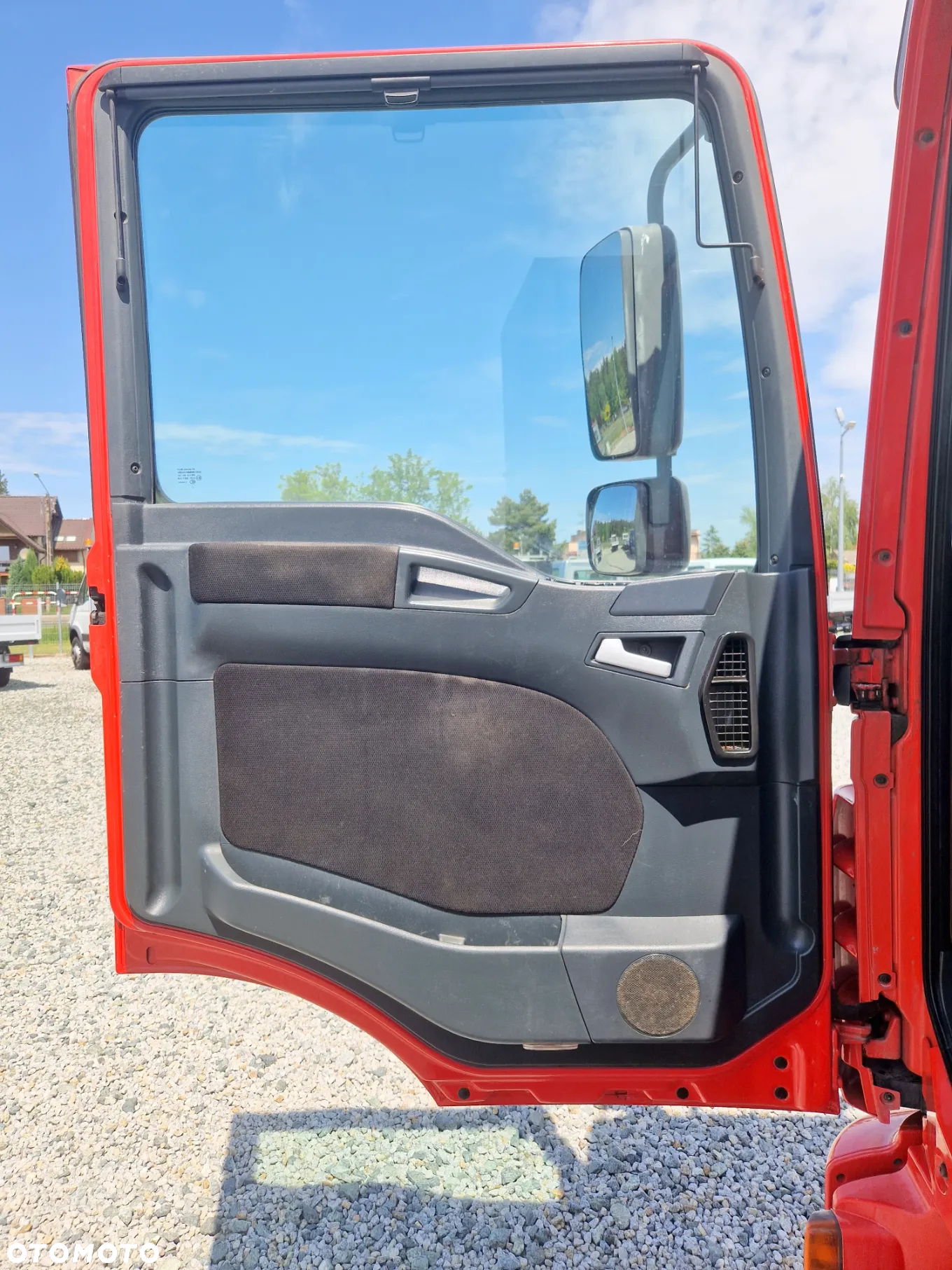 MAN TGL 12.250 DŻWIG HDS HIAB Z PILOTEM SKRZYNIA 4M 2 X KAMERA BLOKADA MOSTU SPANIE DUŻA KABINA - 12