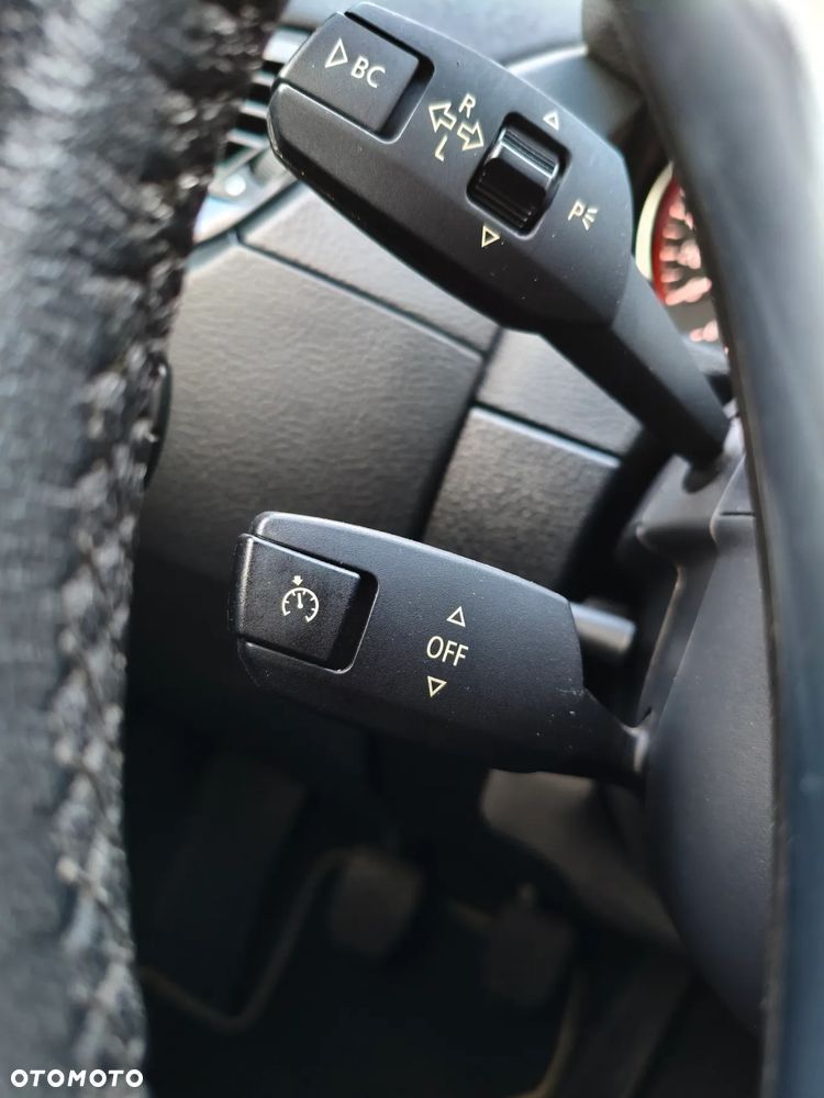 BMW X1 sDrive18d xLine - 15