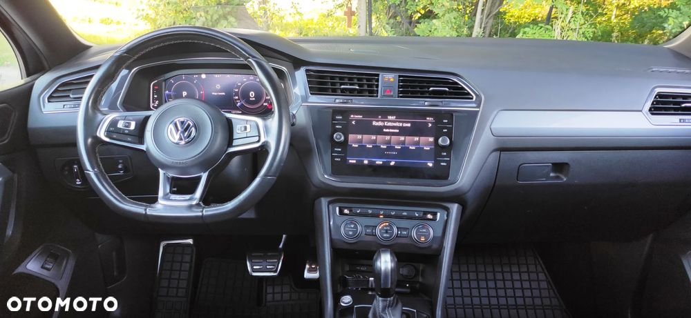 Volkswagen Tiguan 2.0 TDI SCR 4MotION DSG R-Line - 10