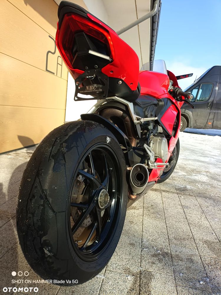 Ducati Panigale V2 - 4