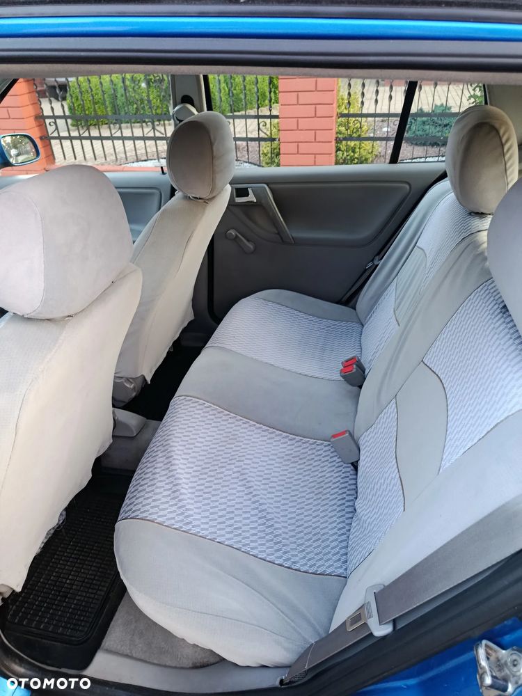 Volkswagen Polo 1.0 Basis - 10