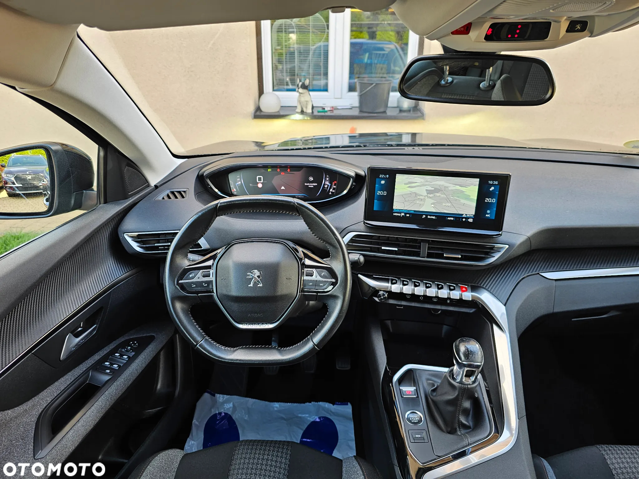 Peugeot 3008 1.5 BlueHDi Allure S&S - 26