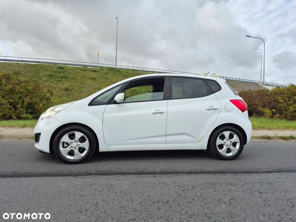 Kia Venga - 6