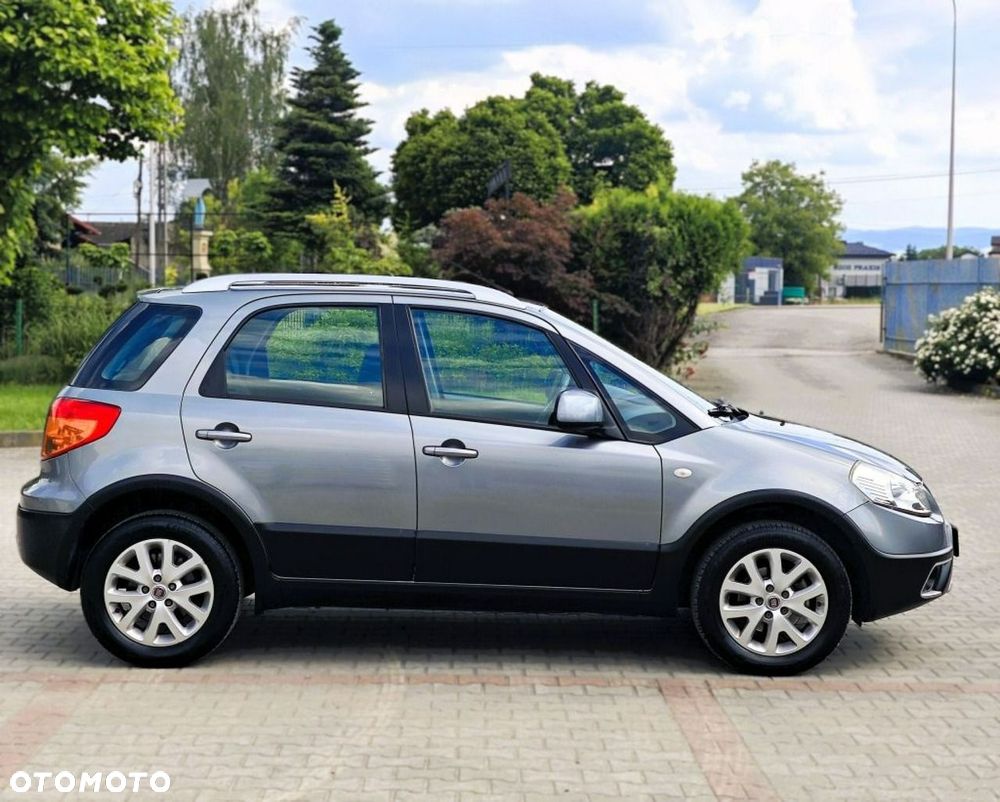 Fiat Sedici - 8
