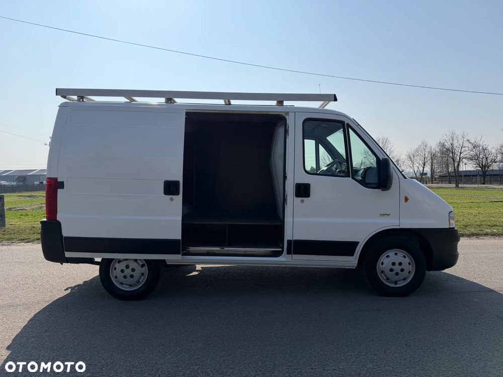 Peugeot Boxer * 2.2 / 100KM * L1H1 * Bagażnik dachowy * Hak * - 17