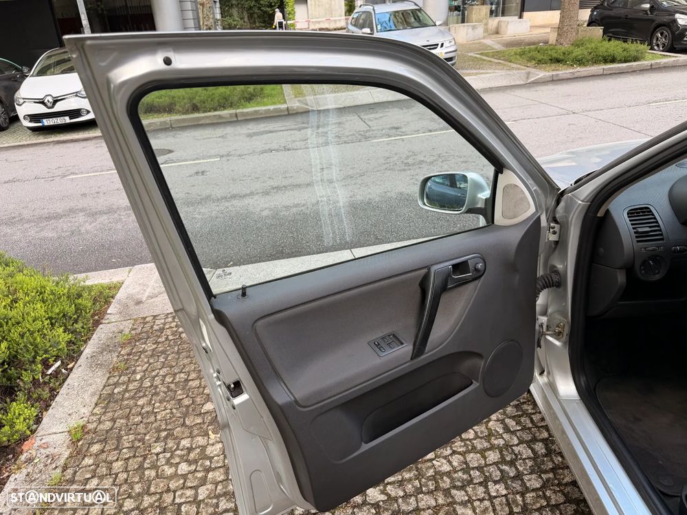 VW Polo Classic 1.6 Confl TA+AC - 10