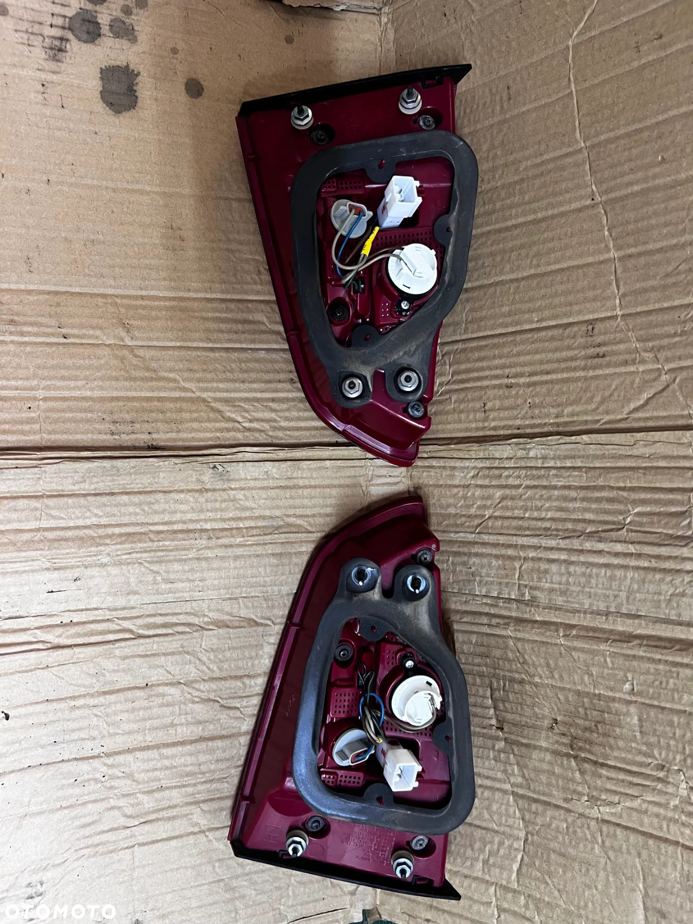 KIA Ceed II kombi lampa klapy bagażnika prawa/ lewa LED 92404a2500 92403a2500 - 2