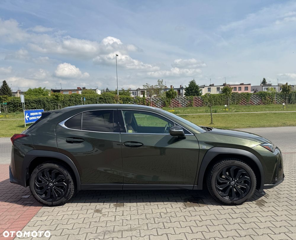 Lexus UX 250h F Sport 2WD - 7