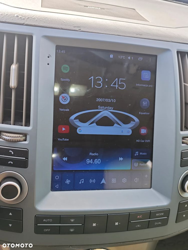 Infiniti FX FX35 - 8