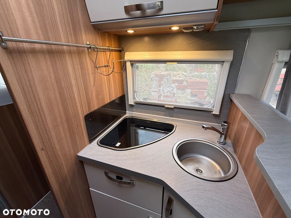 Weinsberg Ducato CaraSuite 700 ME - 19