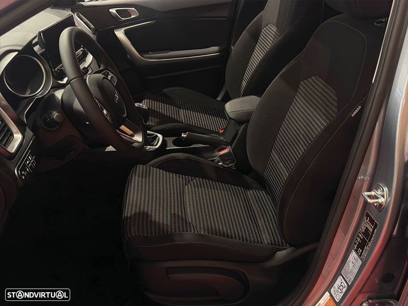 Kia XCeed 1.0 T-GDI Dynamic - 9