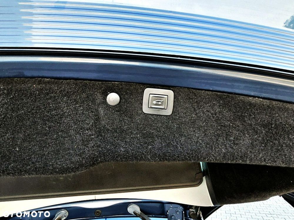 Opel Insignia - 24