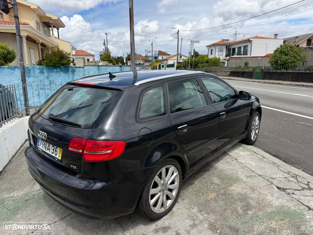 Audi A3 Sportback - 2