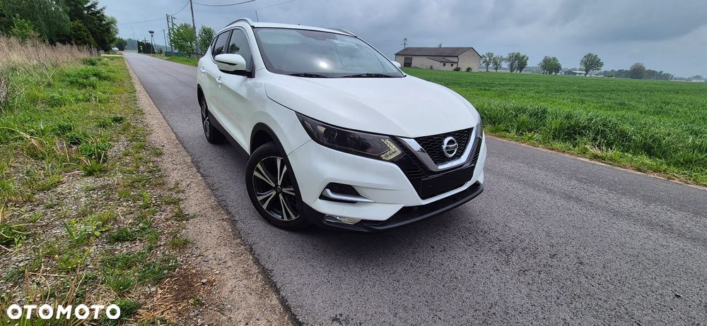Nissan Qashqai - 2