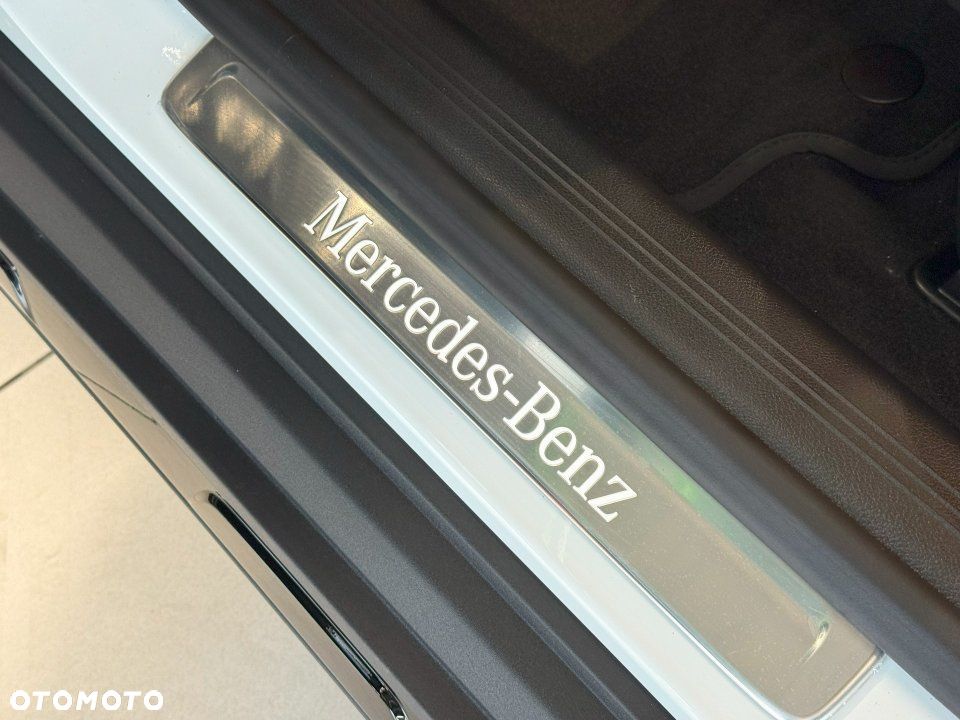 Mercedes-Benz Klasa E - 10